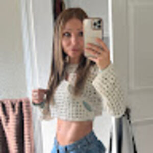 Meet your Posher, Lorena